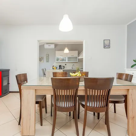 Mara Apartamento Poljica (Zadar)