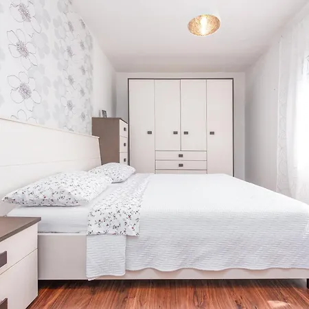 Apartamento Mara Poljica (Zadar)