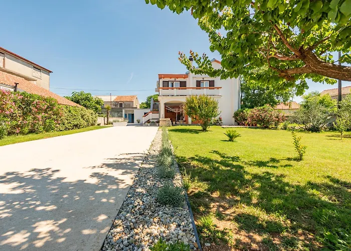 Mara * Poljica (Zadar)