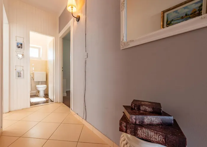 Mara Apartment